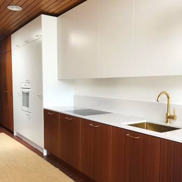 60s-architect-home-remade-kitchen