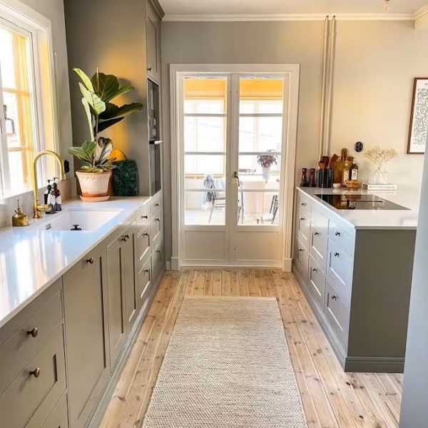 silestone-lagoon-at-end-customers
