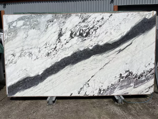 Breccia Capraia – 1675