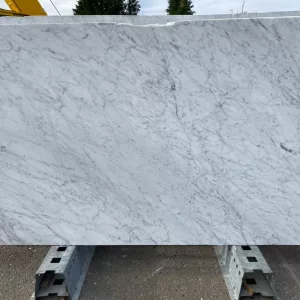 Carrara – 24060 – Honed