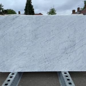 Carrara – 2359 – Honed