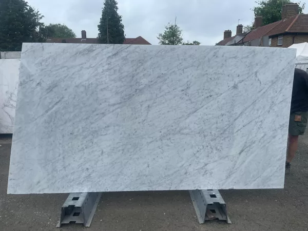 Carrara – 2359 – Polished