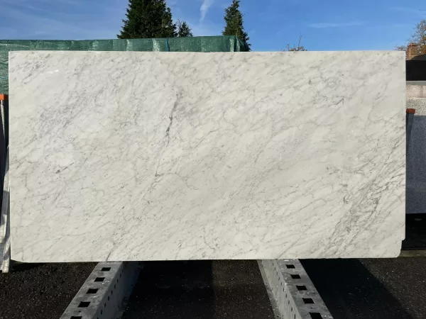 Carrara – 24060