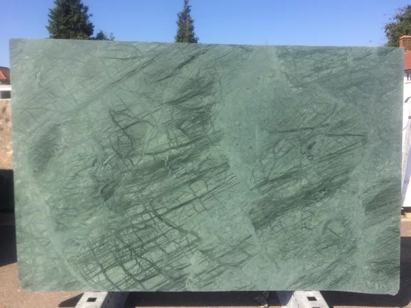 Jade – 12999 – Honed