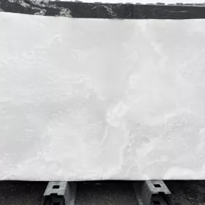White Onyx – 8198